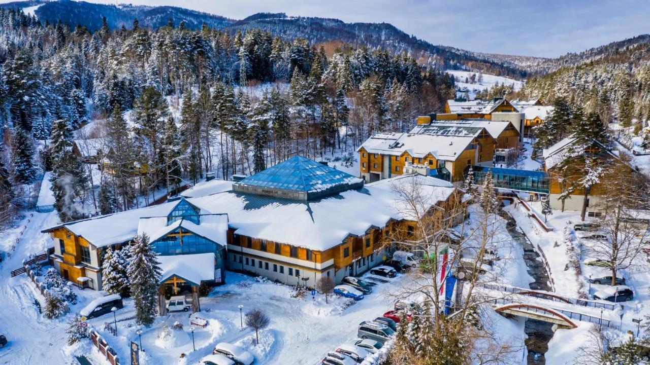 Hotel Czarny Potok Resort Spa & Conference Крыница-Здруй Экстерьер фото