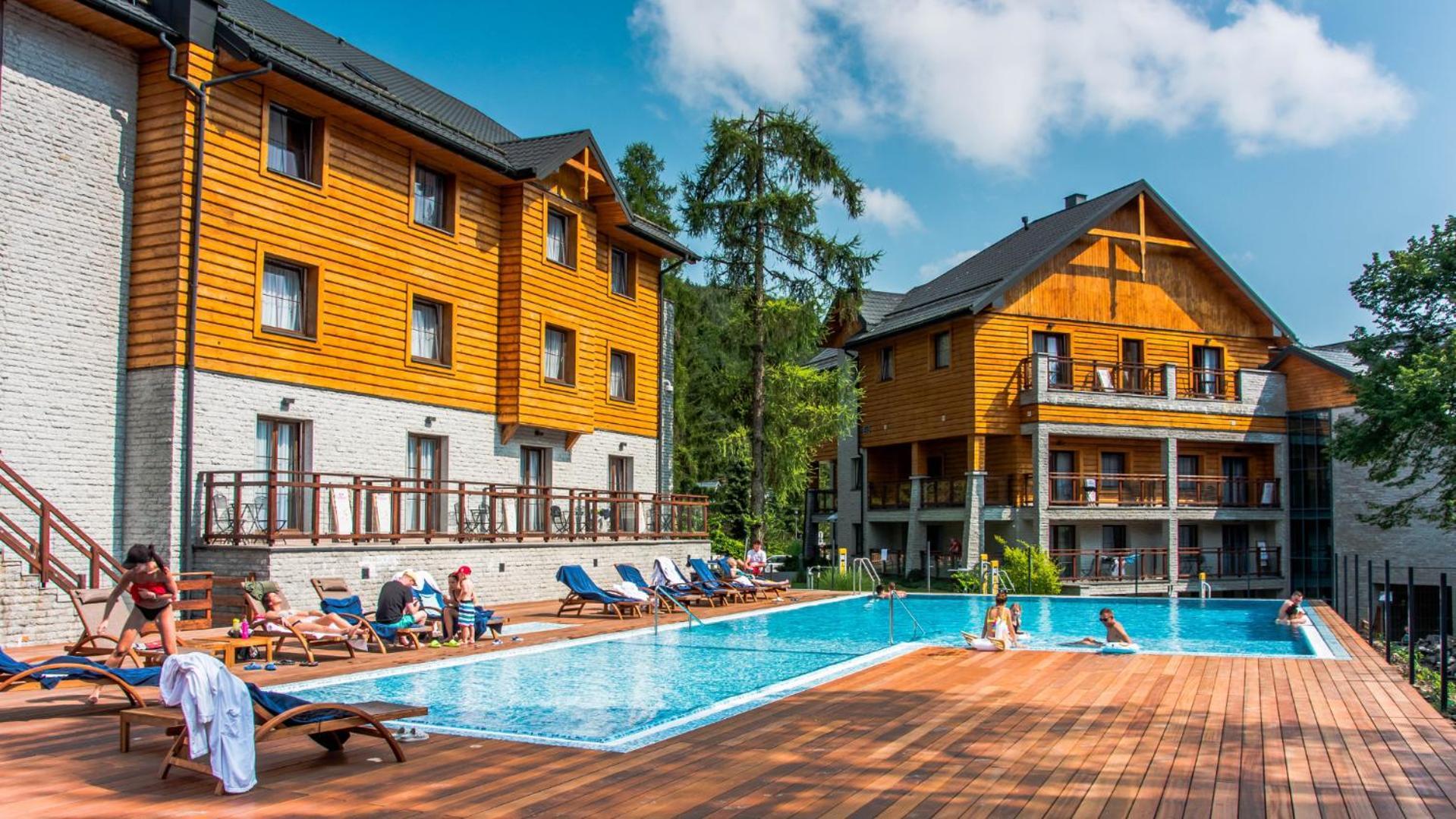 Hotel Czarny Potok Resort Spa & Conference Крыница-Здруй Экстерьер фото