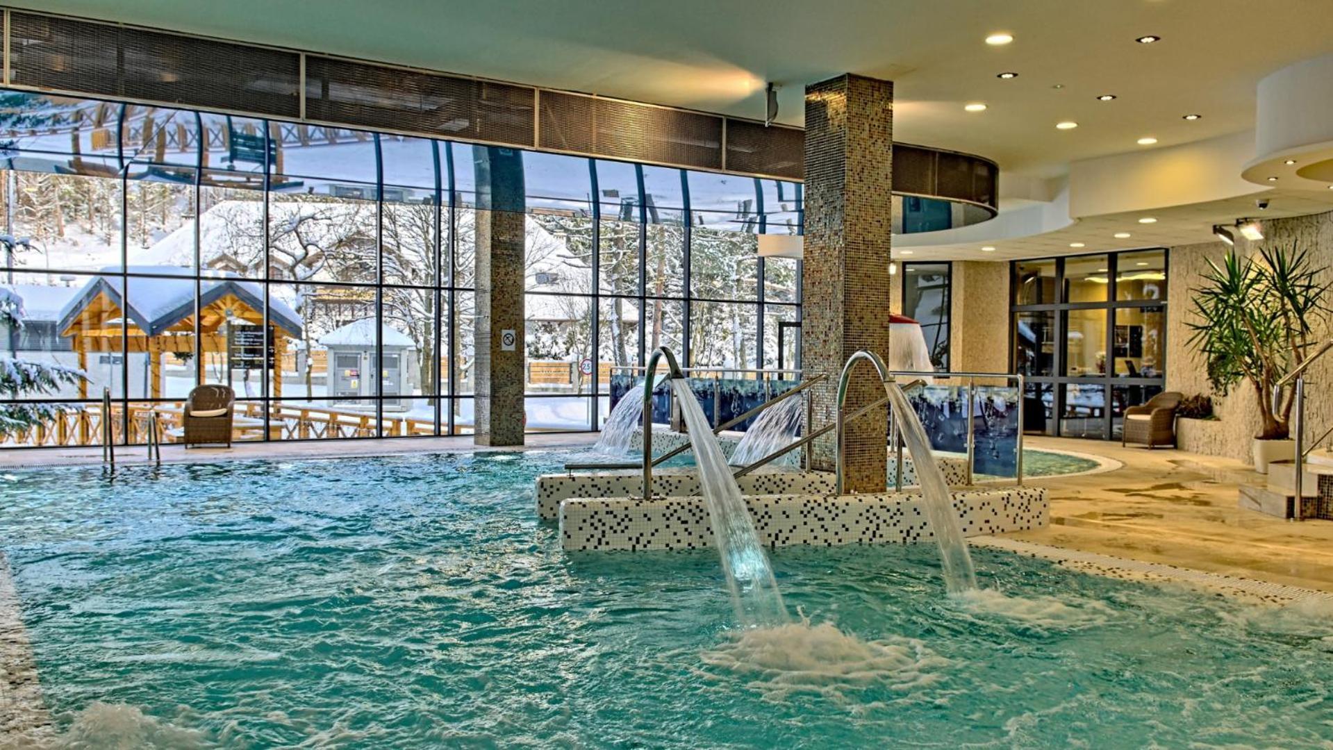 Hotel Czarny Potok Resort Spa & Conference Крыница-Здруй Экстерьер фото