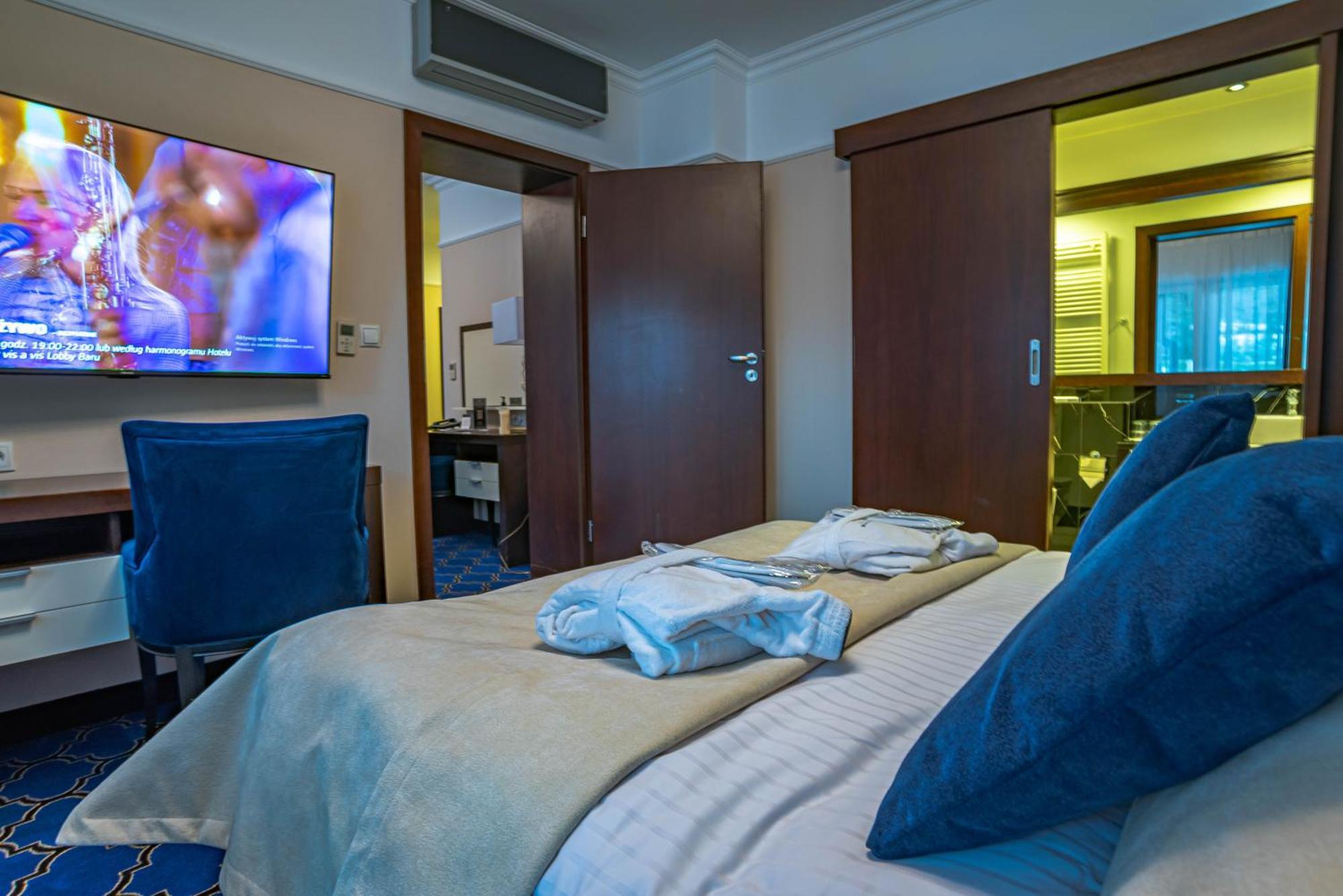 Hotel Czarny Potok Resort Spa & Conference Крыница-Здруй Экстерьер фото