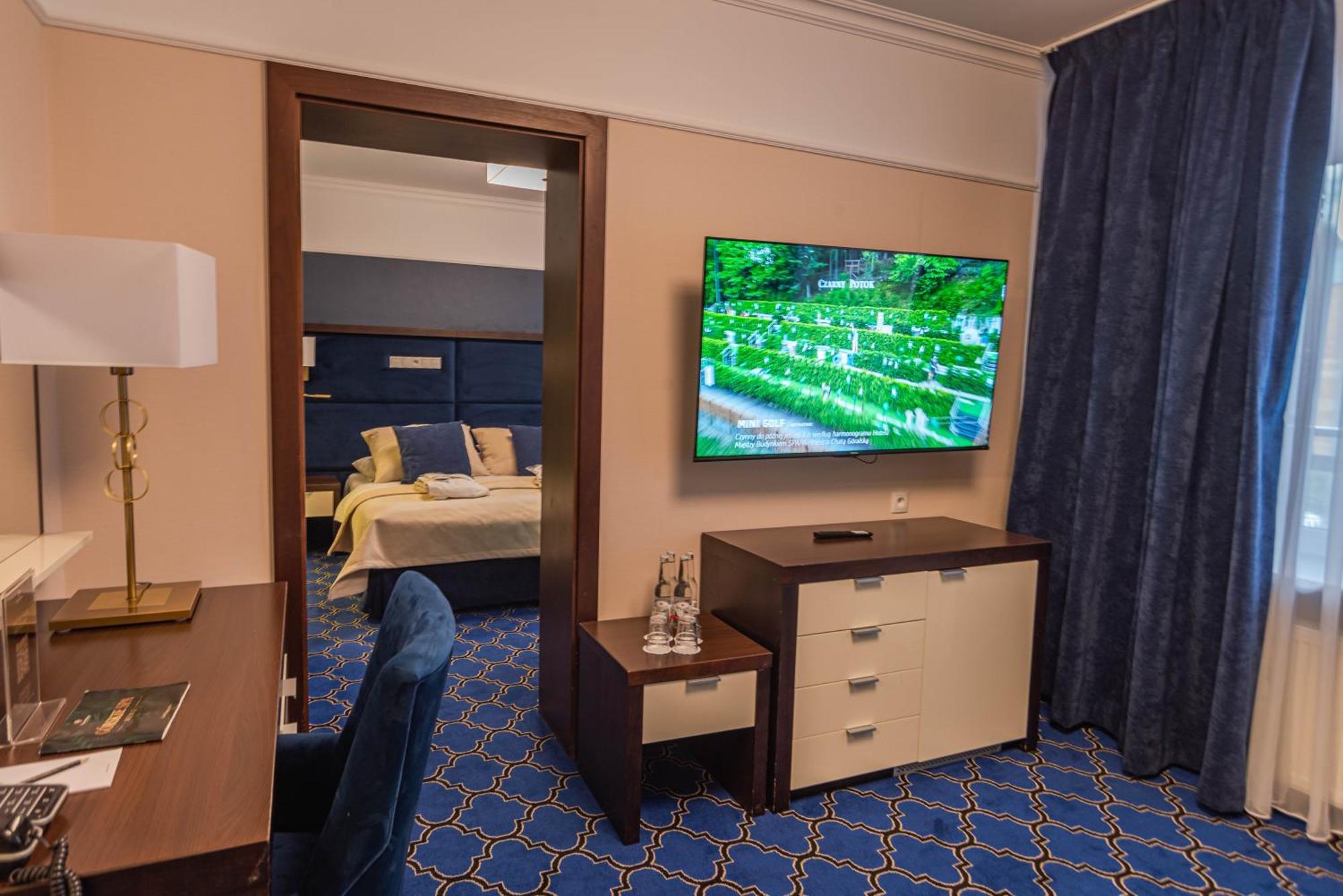 Hotel Czarny Potok Resort Spa & Conference Крыница-Здруй Экстерьер фото